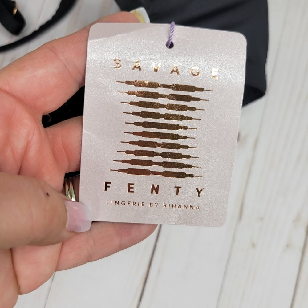 Savage X Fenty Lace Sexy Mesh Microfiber Bra - Picture 3 of 5